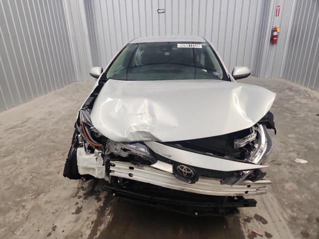 Photo 5 from auction – 2022 TOYOTA COROLLA LE with VIN 5YFEPMAE0NP298484