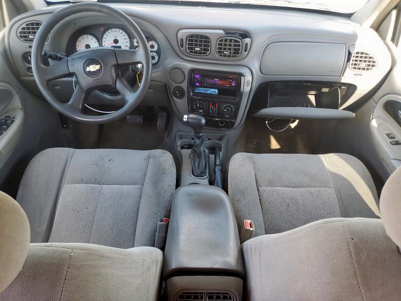 Photo 8 from auction – 2005 CHEVROLET TRAILBLAZER LS with VIN 1GNDS13S652133511