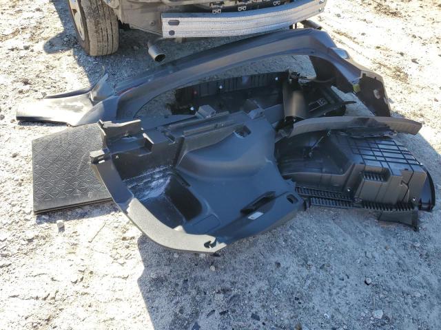 Photo 13 from auction – 2019 TOYOTA RAV4 LE with VIN JTMF1RFV6KD046104