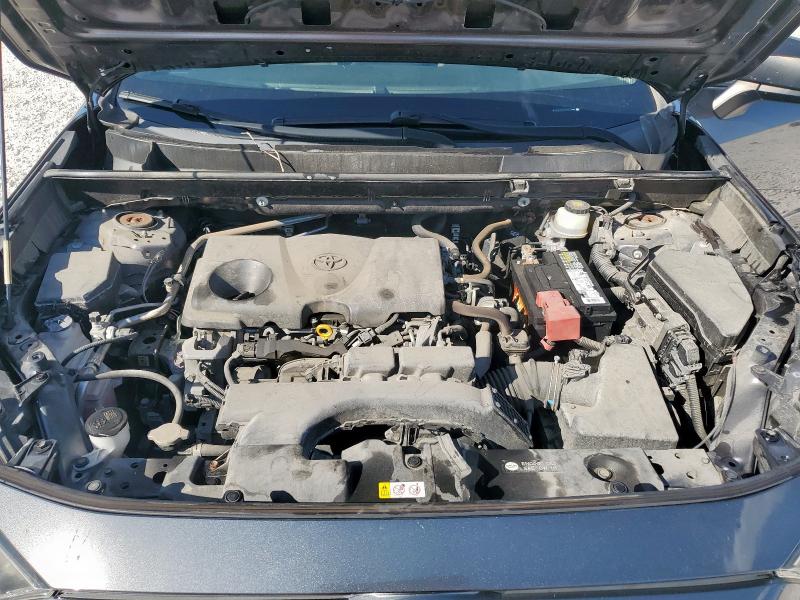 Photo 12 from auction – 2019 TOYOTA RAV4 LE with VIN JTMH1RFV2KD500356