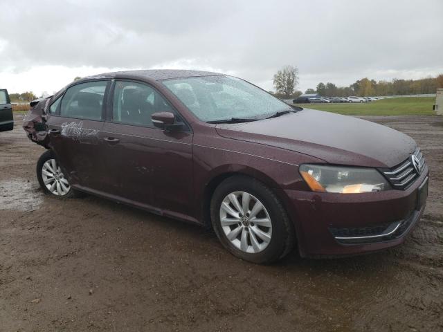 Photo 4 from auction – 2013 VOLKSWAGEN PASSAT S with VIN 1VWAP7A3XDC126370