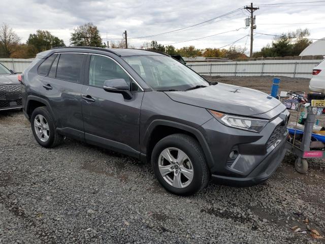 Photo 4 from auction – 2021 TOYOTA RAV4 XLE with VIN 2T3W1RFV2MC140052