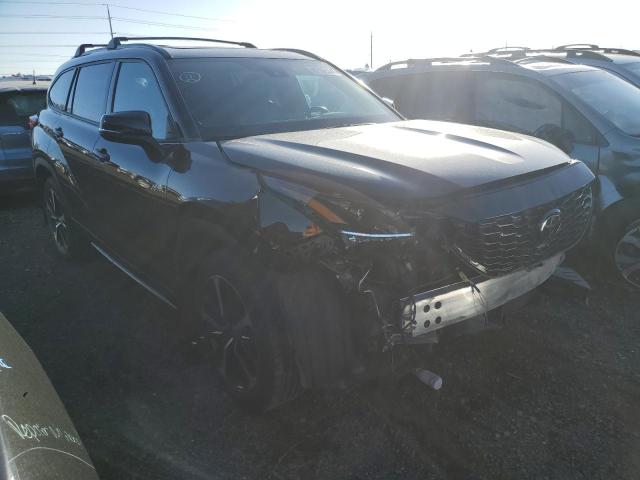 Photo 4 from auction – 2022 TOYOTA HIGHLANDER with VIN 5TDLZRBH6NS251829