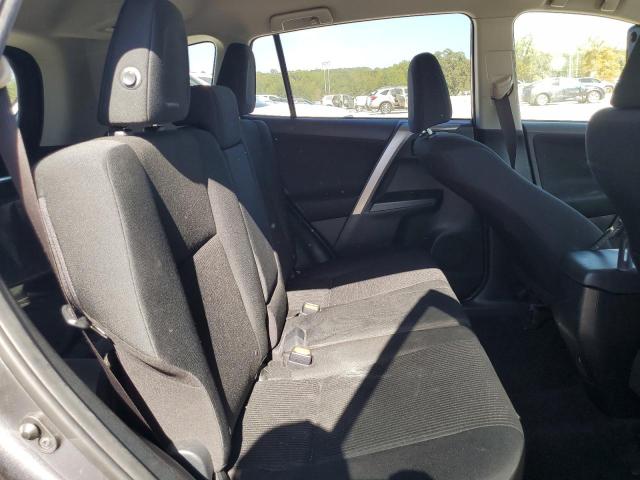Photo 11 from auction – 2017 TOYOTA RAV4 LE with VIN JTMBFREVXHD210657