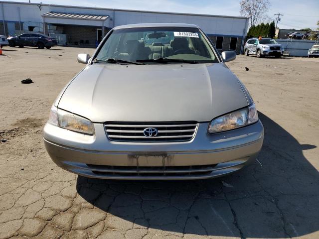 Photo 5 from auction – 1999 TOYOTA CAMRY LE with VIN JT2BF28K7X0198085