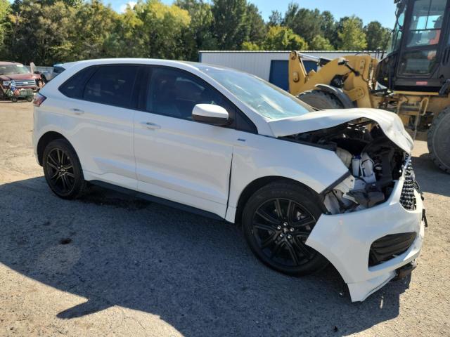 Photo 4 from auction – 2023 FORD EDGE SEL with VIN 2FMPK4J98PBA04282