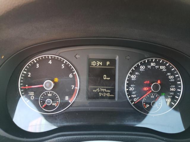 Photo 9 from auction – 2015 VOLKSWAGEN PASSAT S with VIN 1VWAT7A30FC115960
