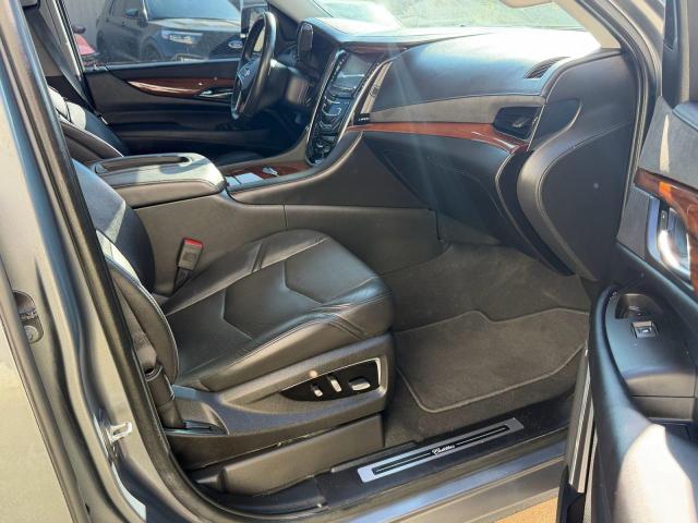 Photo 5 from auction – 2019 CADILLAC ESCALADE P with VIN 1GYS4CKJ1KR230644