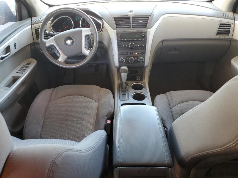 Photo 8 from auction – 2010 CHEVROLET TRAVERSE L with VIN 1GNLVFED1AS143047