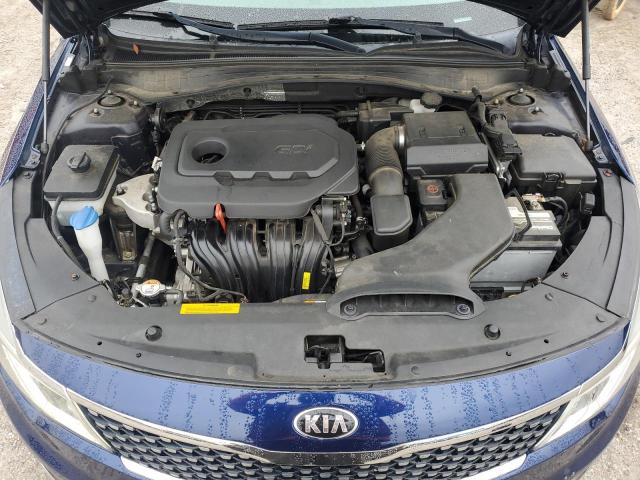 Photo 11 from auction – 2017 KIA OPTIMA with VIN 5XXGU4L32HG160200