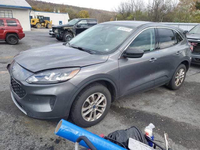 FORD ESCAPE SE 2022 with VIN 1FMCU9G65NUB56949 - Photo from auction