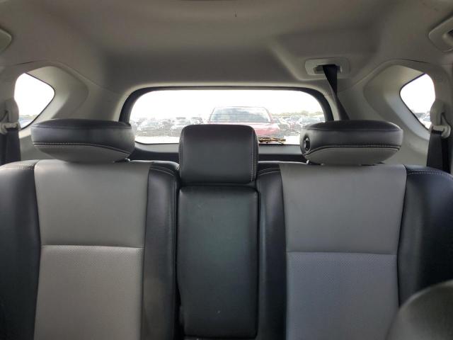 Photo 10 from auction – 2014 TOYOTA RAV4 XLE with VIN JTMWFREV4EJ020724