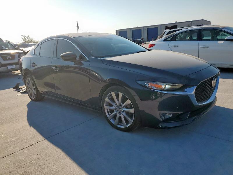 Photo 4 from auction – 2019 MAZDA 3 SELECT with VIN JM1BPAAL9K1123179