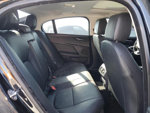 Photo 10 from auction – 2017 JAGUAR XE with VIN SAJAR4BGXHA976869