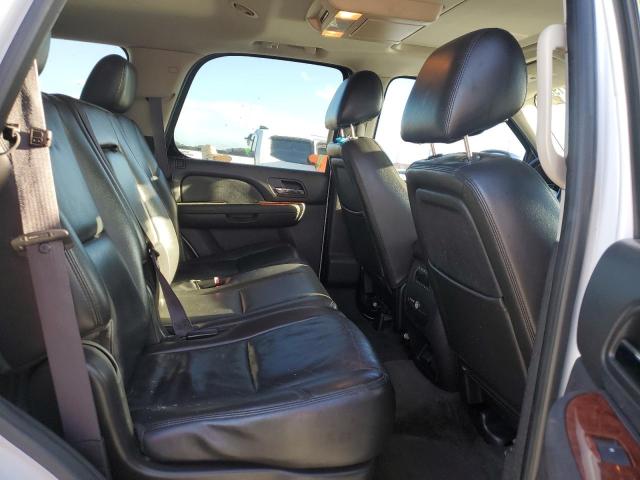 Photo 11 from auction – 2011 CHEV TAHOE C1500 LTZ with VIN 1GNSCCE09BR398681