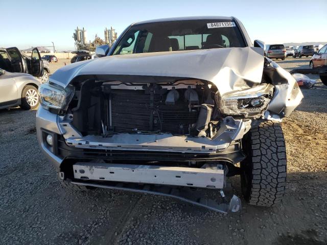 Photo 5 from auction – 2017 TOYOTA TACOMA DOU with VIN 3TMAZ5CN9HM050094
