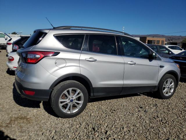 Photo 3 from auction – 2018 FORD ESCAPE SE with VIN 1FMCU0GD4JUD07932