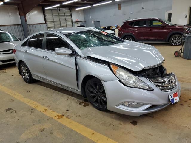Photo 4 from auction – 2011 HYUNDAI SONATA SE with VIN 5NPEC4AC9BH288409