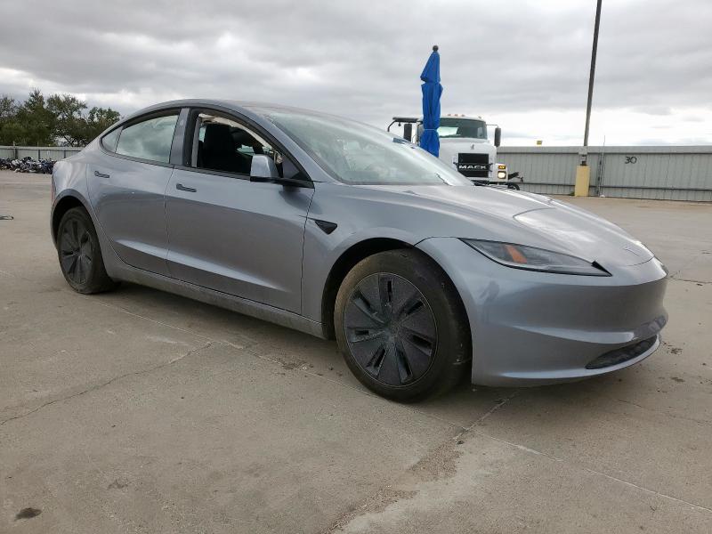 Photo 4 from auction – 2025 TESLA MODEL 3 with VIN 5YJ3E1EAXSF975440