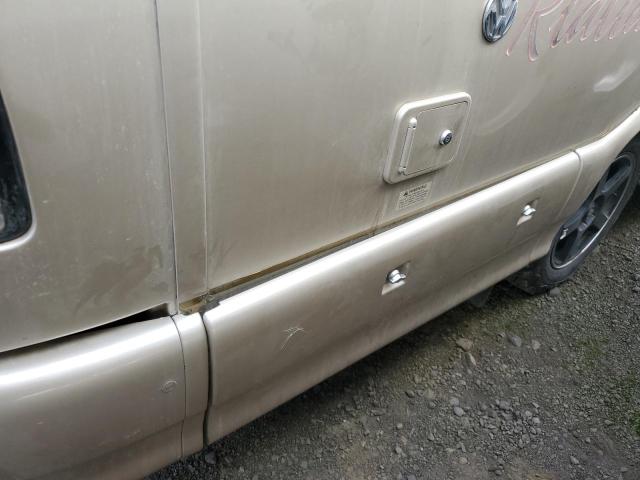 Photo 9 from auction – 2004 VOLKSWAGEN EUROVAN with VIN WV3AB47033H110457
