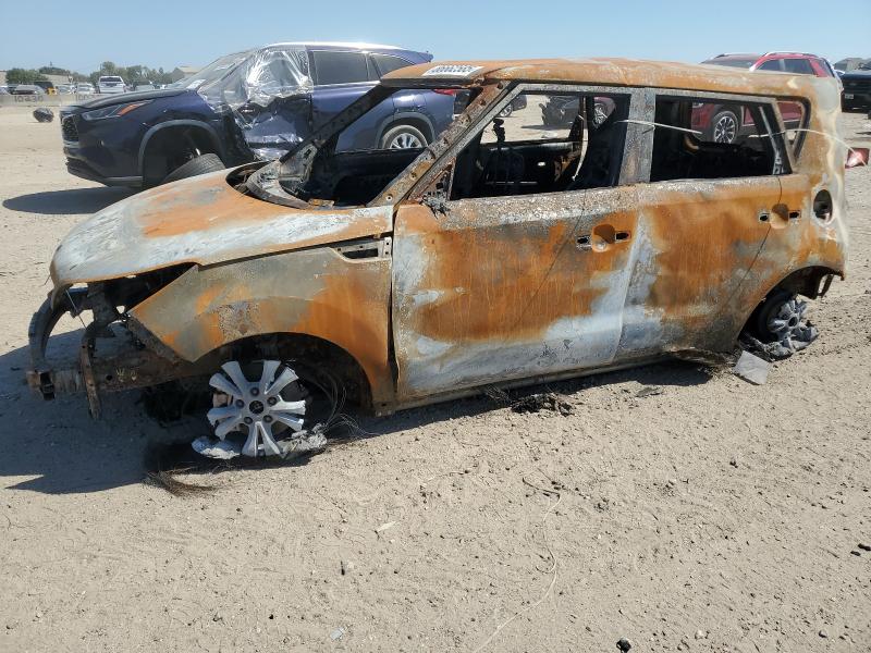 KIA SOUL + 2015 with VIN KNDJP3A57F7127999 - Photo from auction