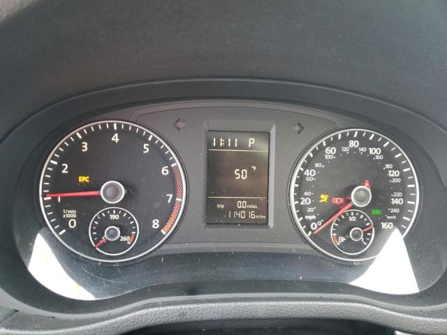 Photo 9 from auction – 2015 VOLKSWAGEN PASSAT S with VIN 1VWAT7A32FC111053