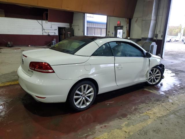 Photo 3 from auction – 2015 VOLKSWAGEN EOS KOMFOR with VIN WVWBW8AH0FV005558