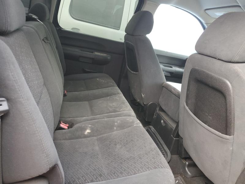 Photo 10 from auction – 2007 CHEVROLET SILVERADO with VIN 2GCEC13C371557735