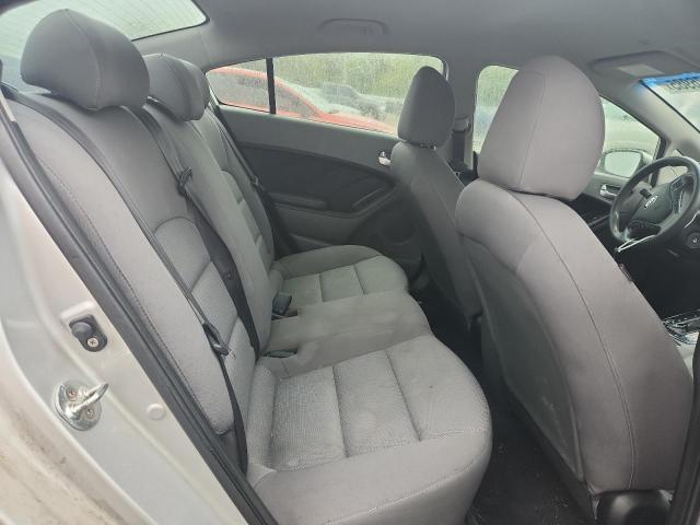 Photo 10 from auction – 2017 KIA FORTE with VIN 3KPFK4A70HE017648