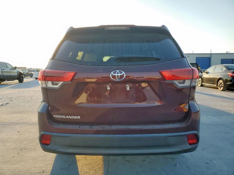 Photo 6 from auction – 2019 TOYOTA HIGHLANDER with VIN 5TDZARFH4KS057887