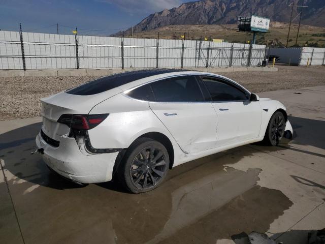 Photo 3 from auction – 2018 TESLA MODEL 3 with VIN 5YJ3E1EB1JF067806