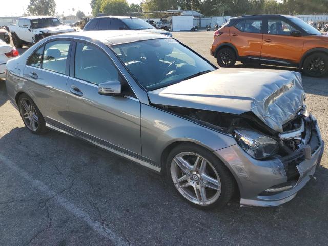 Photo 4 from auction – 2011 MERCEDES-BENZ C 300 with VIN WDDGF5EB8BA445111