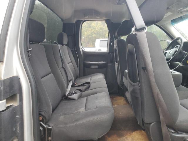 Photo 10 from auction – 2010 CHEVROLET SILVERADO with VIN 1GCSCREA3AZ115369