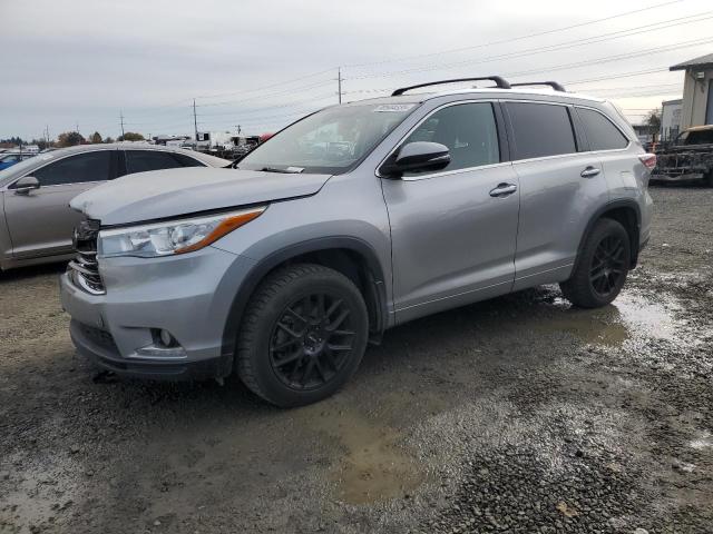 TOYOTA HIGHLANDER 2015 with VIN 5TDDKRFH3FS115811 - Photo from auction