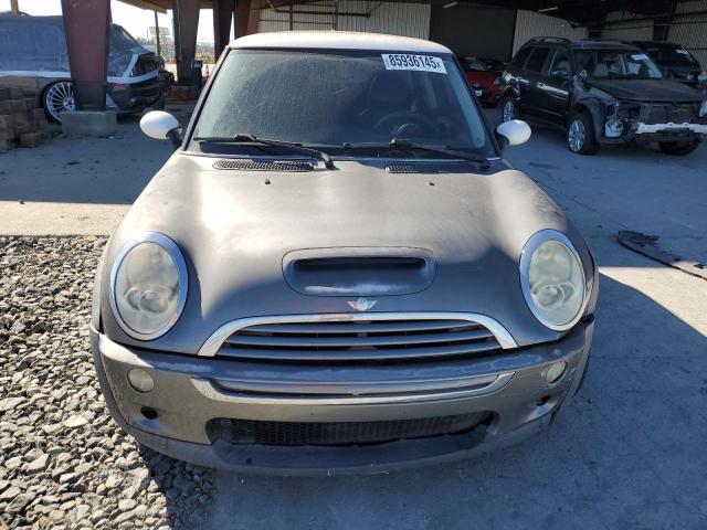 Photo 5 from auction – 2005 MINI COOPER S with VIN WMWRE33515TL12090