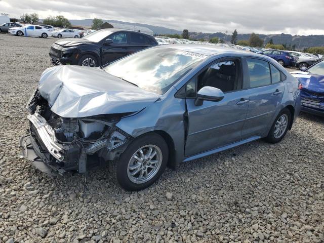 TOYOTA COROLLA LE 2022 with VIN JTDEAMDE7NJ039296 - Photo from auction