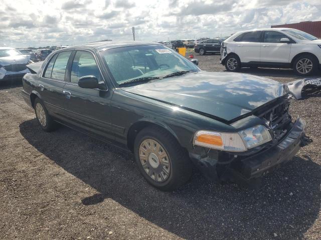 Photo 4 from auction – 2003 FORD CROWN VICT with VIN 2FAFP73W03X156680