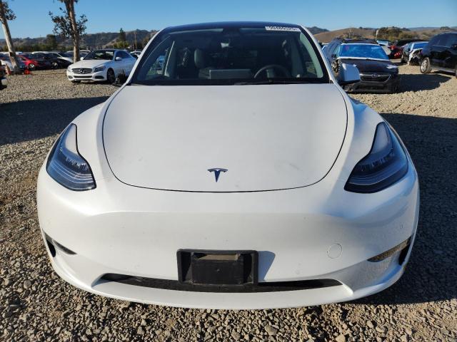 Photo 5 from auction – 2021 TESLA MODEL Y with VIN 5YJYGDEE7MF109234