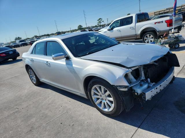 Photo 4 from auction – 2012 CHRYSLER 300 LIMITE with VIN 2C3CCACG7CH274657