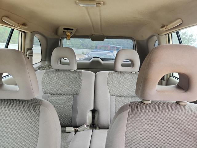 Photo 10 from auction – 2004 TOYOTA RAV4 with VIN JTEGD20V240028409