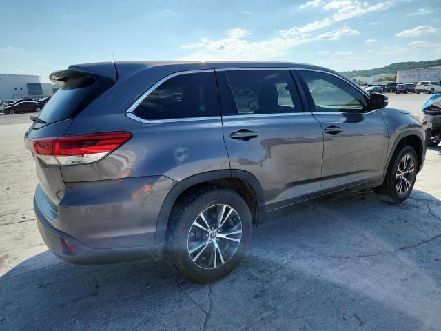 Photo 3 from auction – 2017 TOYOTA HIGHLANDER with VIN 5TDZARFH2HS032415