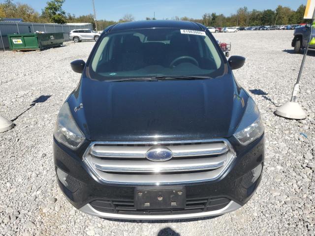Photo 5 from auction – 2017 FORD ESCAPE SE with VIN 1FMCU9GD0HUB82328