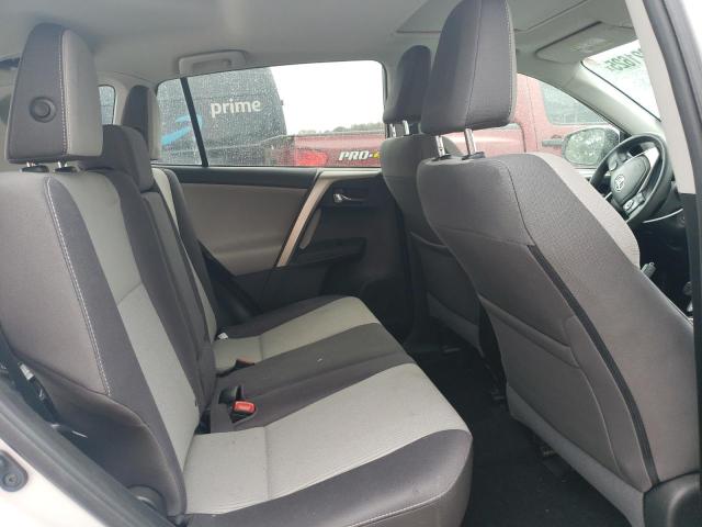 Photo 11 from auction – 2015 TOYOTA RAV4 XLE with VIN 2T3RFREV6FW277190