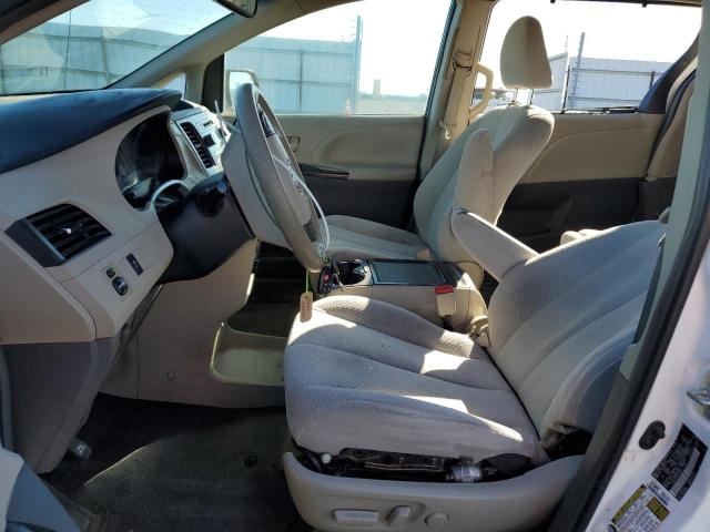 Photo 7 from auction – 2013 TOYOTA SIENNA LE with VIN 5TDKK3DC0DS365838