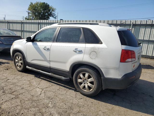 Photo 2 from auction – 2013 KIA SORENTO LX with VIN 5XYKT3A64DG384515