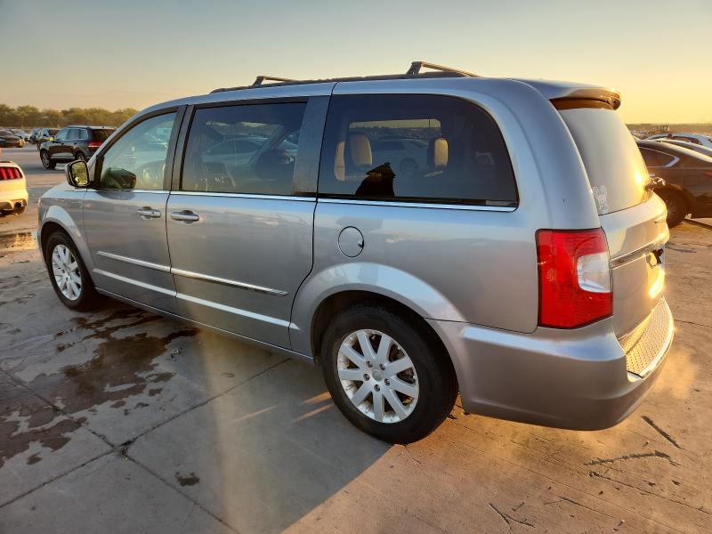 Photo 2 from auction – 2016 CHRYSLER TOWN & COU with VIN 2C4RC1BG3GR299207