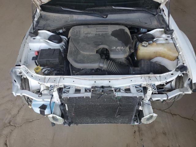 Photo 11 from auction – 2022 CHRYSLER 300 S with VIN 2C3CCABG8NH162874