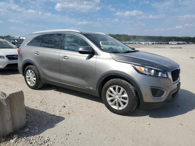 Photo 4 from auction – 2016 KIA SORENTO LX with VIN 5XYPGDA54GG003516