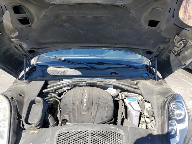 Photo 11 from auction – 2017 PORSCHE MACAN with VIN WP1AA2A52HLB00570
