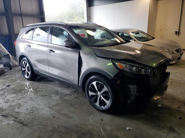 Photo 4 from auction – 2016 KIA SORENTO EX with VIN 5XYPHDA52GG118256